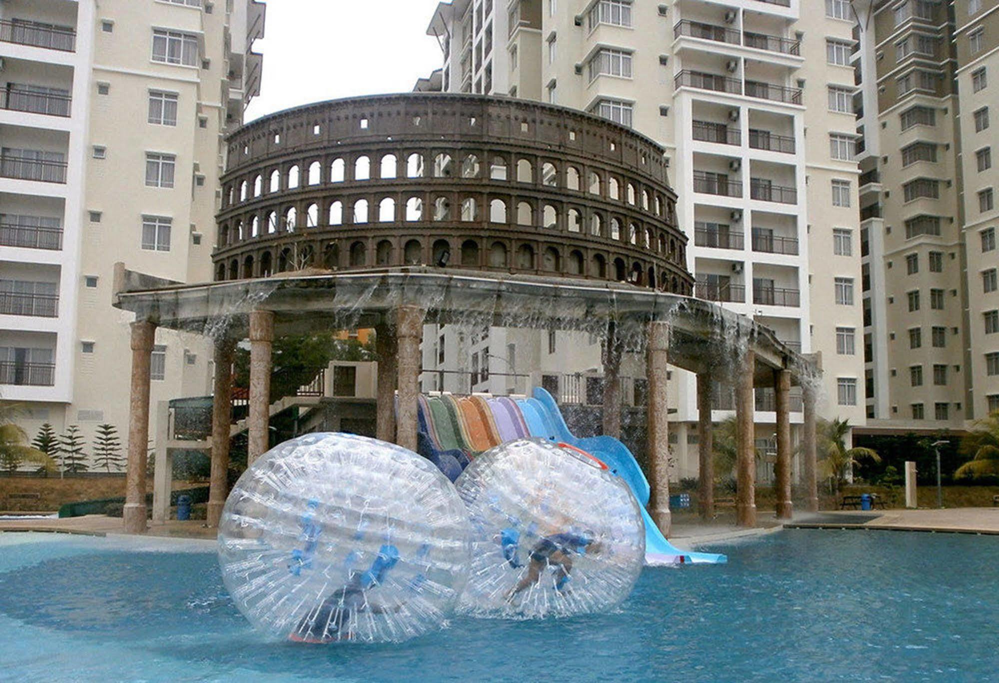 Bayou Lagoon Park Resort Малакка Экстерьер фото